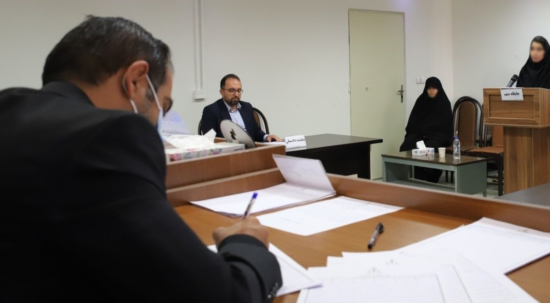 برگزاری نخستین جلسه دادگاه رسیدگی به پرونده سپیده رشنو در شعبه 26 دادگاه انقلاب اسلامي