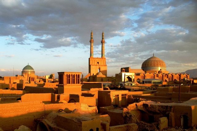افتتاح ۳۲ طرح گردشگری در استان یزد