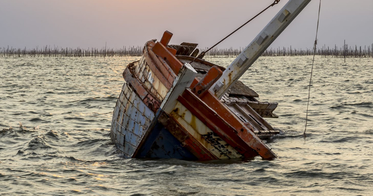 ۲۳ تبعه چینی بر اثر واژگونی قایق در سواحل کامبوج ناپدید شدند