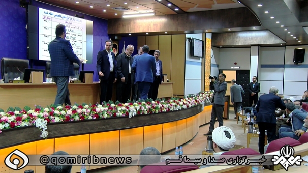 قدردانی از دستگاه‌های برگزیده استان قم در جشنواره شهید رجایی