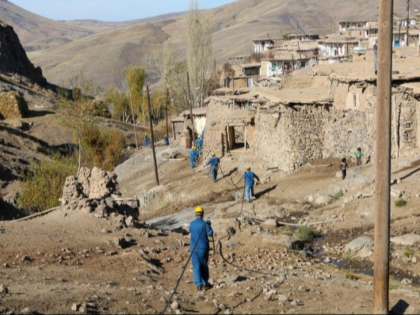 برق رسانی به روستای تنگ آسیاب زیلایی شهرستان مارگون