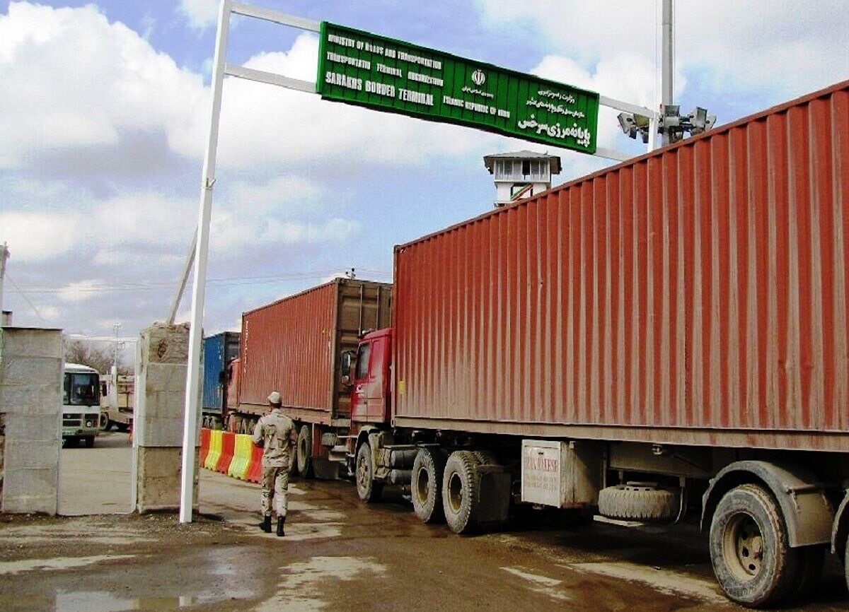 افزایش تردد تجاری در مرز سرخس ایران با ترکمنستان