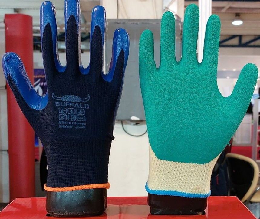 تولید دستکش‌های آبگریز ایرانی با فناوری نانو