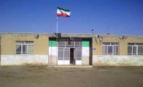کمک دهیاری‌های خوزستان در نگهداری مدارس در روستا