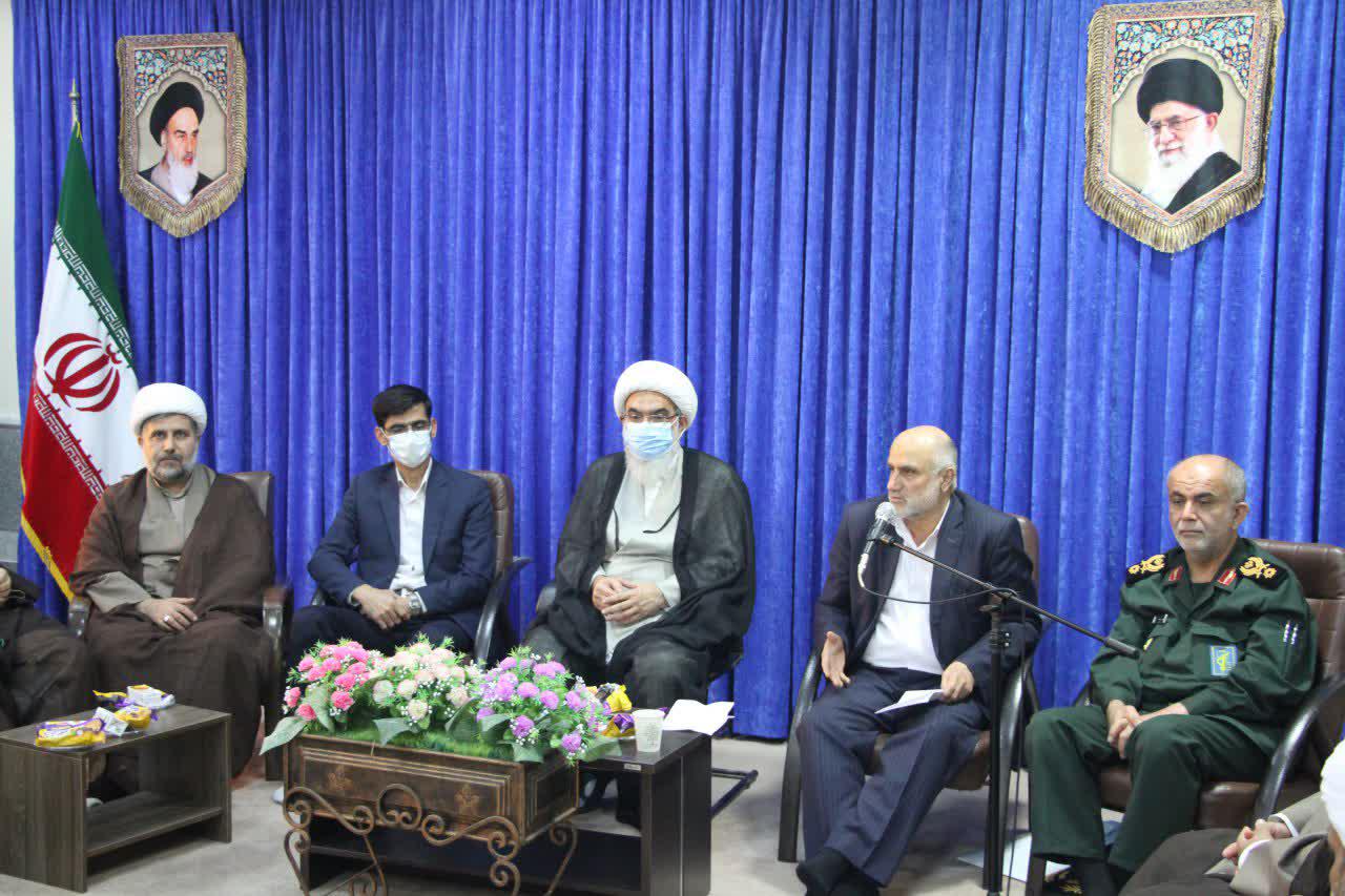 نشست مشترک ائمه جمعه و فرمانداران استان بوشهر برگزار شد