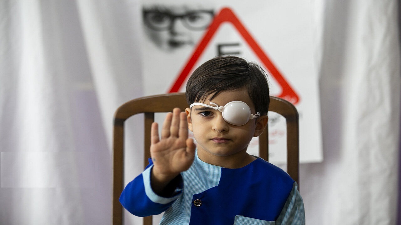 اجرای طرح غربالگری بینایی کودکان ۳ تا ۶ سال در اردبیل