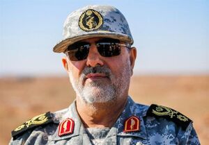 مرحله اصلی رزمایش اقتدار نیروی زمینی سپاه پاسداران با شعار ایران مقتدر در منطقه شمالغرب کشور آغاز شد .