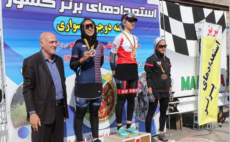 قهرمانی آذربایجان شرقی در مسابقات دوچرخه‌سواری استعدادهای برتر