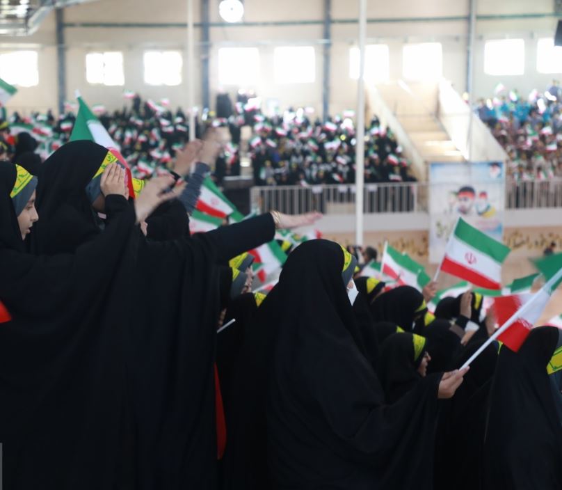 اجتماع بزرگ دانش آموزان بسیجی در یزد