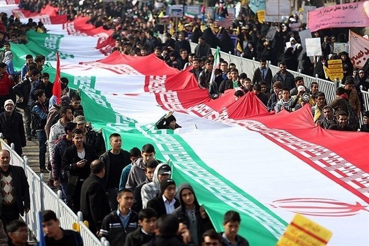 راهپیمایی یوم الله ۱۳ آبان در استان کرمانشاه