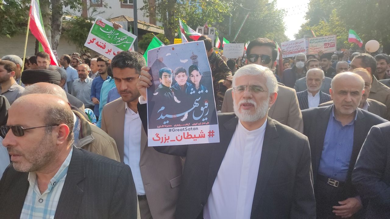 راهپیمایی پرشور مردم گلستانه در ۴۰ نقطه استان
