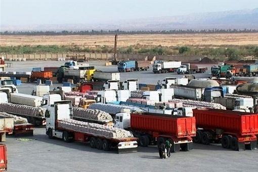 مرز بین امللی مهران رتبه نخست صادرات به کشور عراق