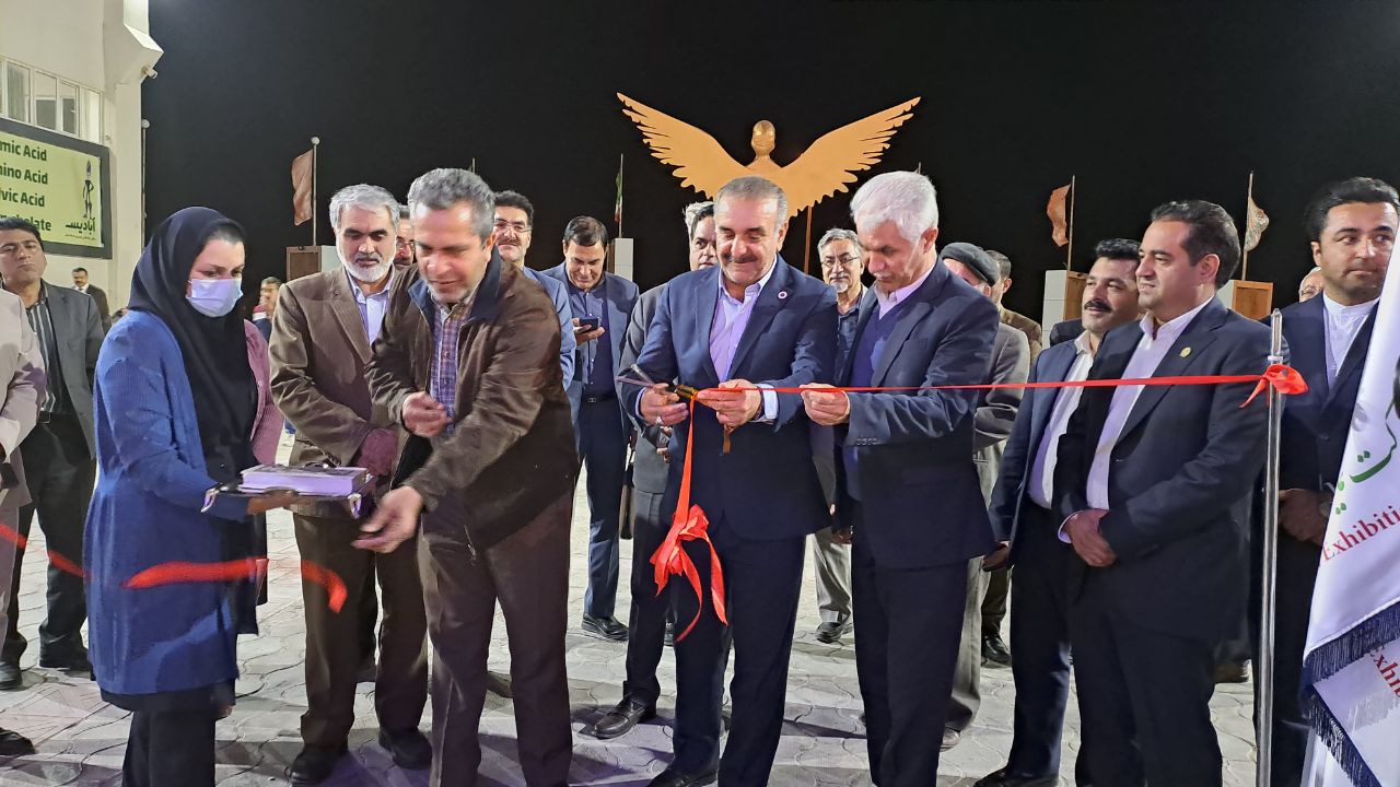 افتتاح چهاردهمین نمایشگاه تخصصی کشاورزی کرمان