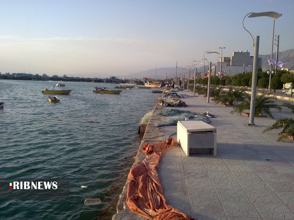 افزایش تردد شناور‌ها در بندر عسلویه