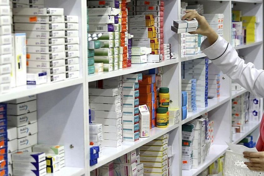 کنترل توزیع دارو در داروخانه های خوزستان