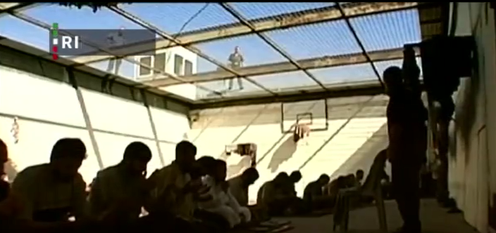 چهل فلسطینی بیش از ۲۵ سال در زندان های صهیونیستها بسر می‌برند