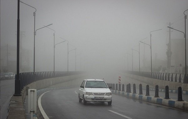 مه گرفتگی شدید در چهار محور  اصلی استان کرمانشاه