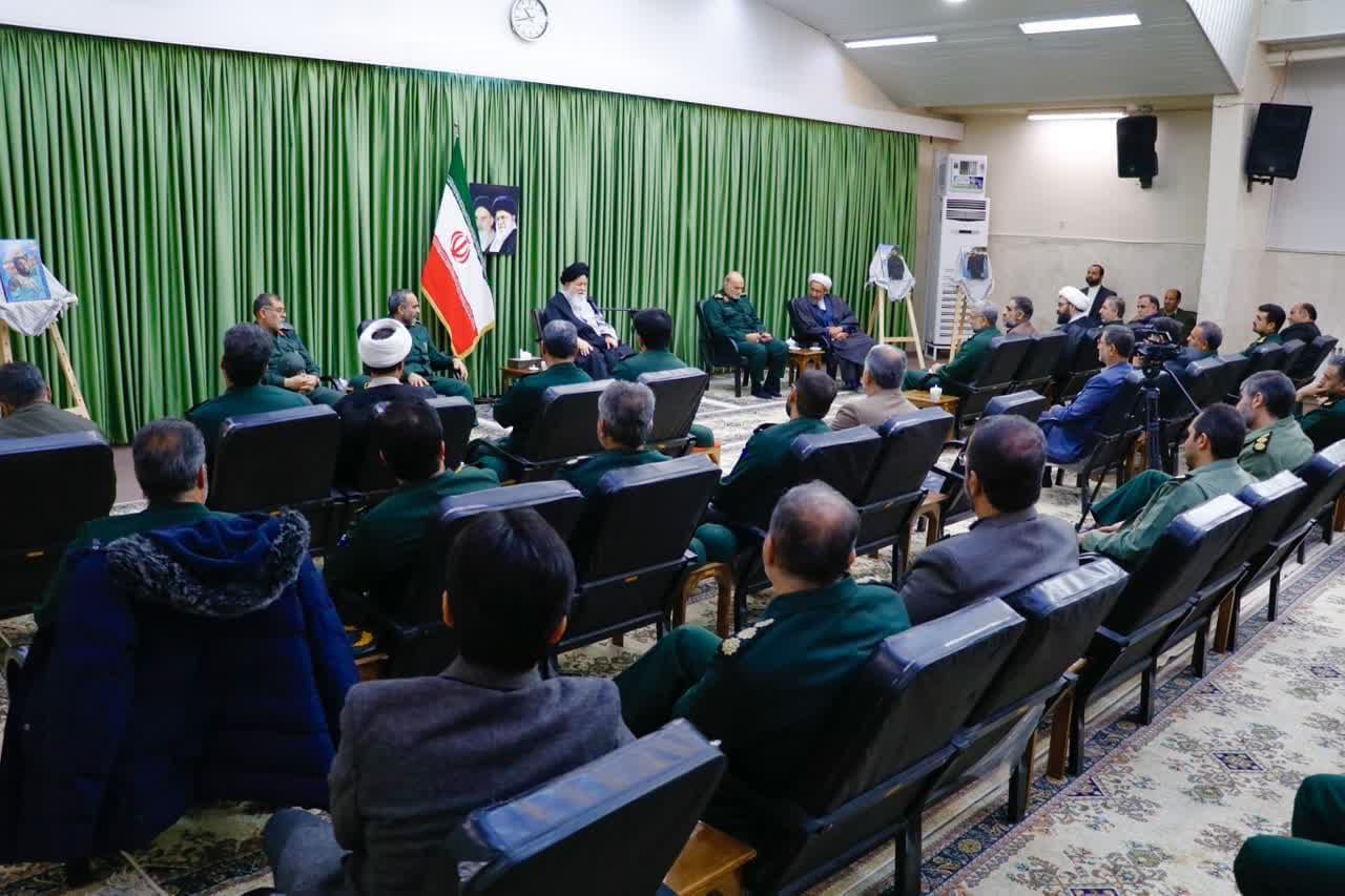 ایران اسلامی، قربانی جنگ ترکیبی نظام سلطه نمی شود