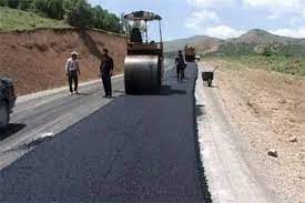 آغاز روکش آسفالت معابر روستای سیل‌زده بارده