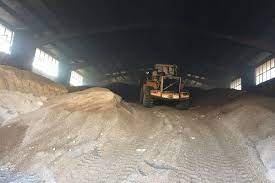 ذخیره سازی بیش از ۱۵ هزار تن شن و نمک در راهدارخانه‌های خراسان شمالی