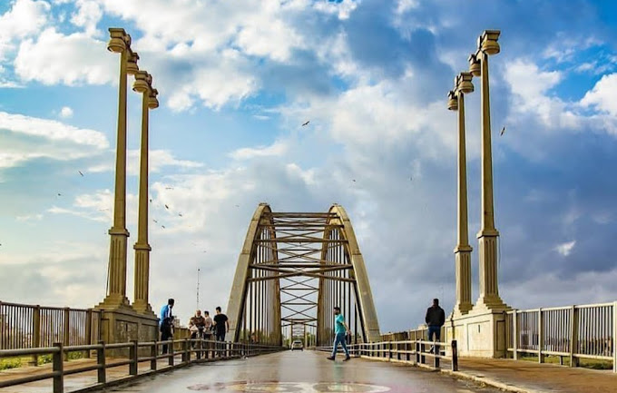 پل سفید یکی از محور‌ها و مسیر‌های راه‌بردی کلان‌شهر اهواز