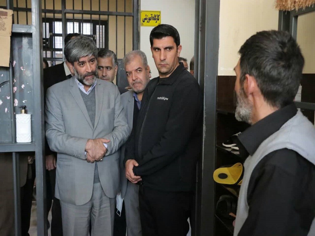 بازدید رئیس کل دادگستری آذربایجان غربی از زندان بوکان