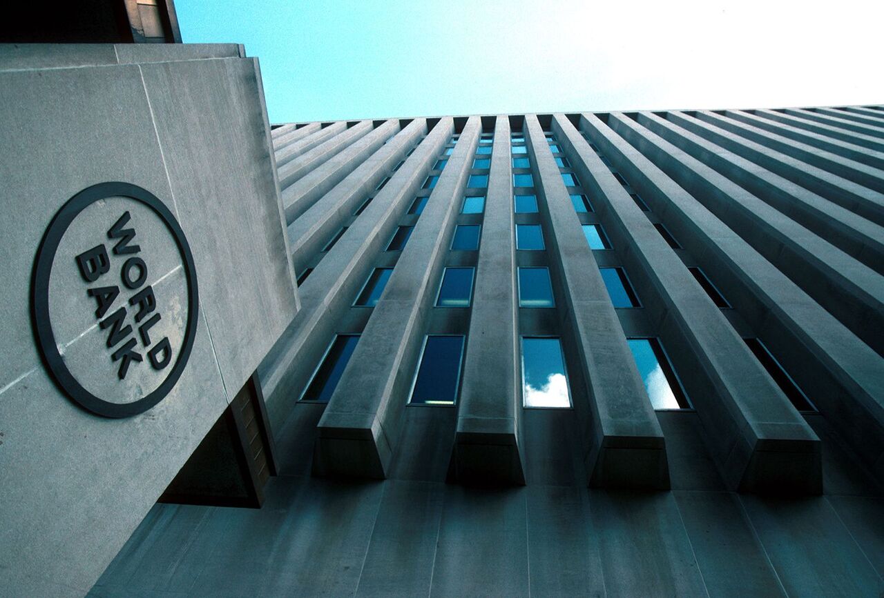 بانک جهانی خبر داد:بهبود ۲ شاخص حکومت‌داری در ایران با روی کار آمدن دولت سیزدهم