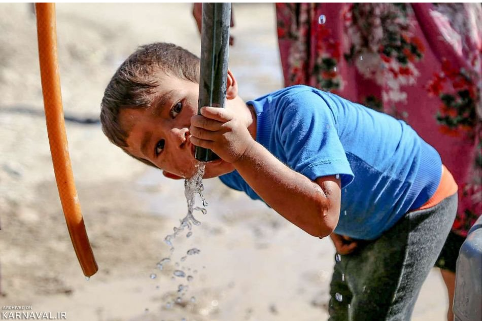 از آب تا دارو و اقلام غذایی، کاروان هلال احمر به روستا‌های شهرستان هویزه و اندیکا رفت