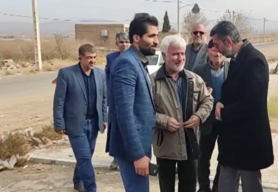 بررسی مشکلات ۸ روستای بخش سلفچگان با حضور فرماندار قم