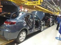 مدیر عامل ایران خودرو: افزایش ۴۴ درصدی تولید خودروی کامل