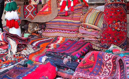 گشایش سه نمایشگاه صنایع دستی و سوغات در قزوین