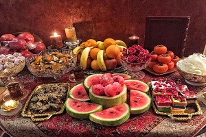 بازار شب یلدا و تدارک ویژه دور همی خانواده ها