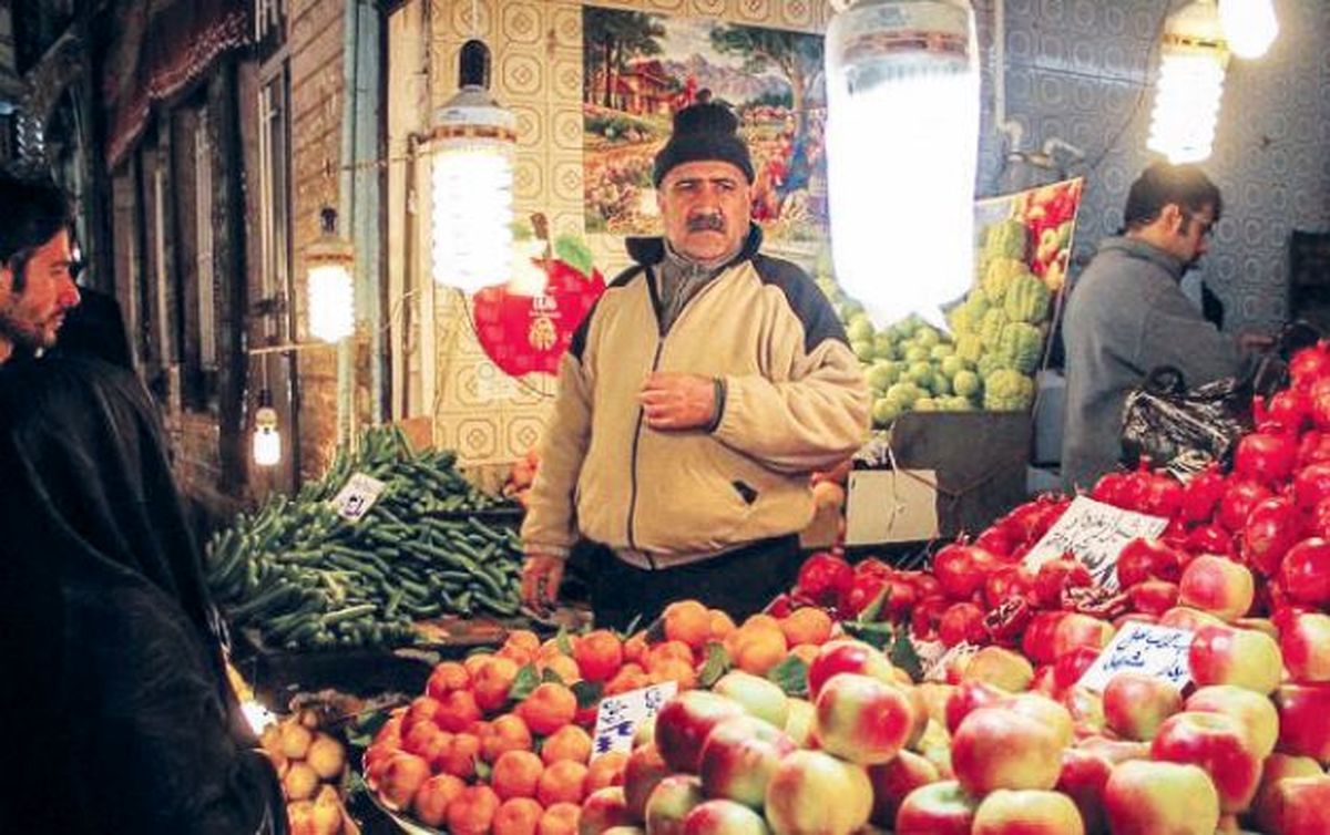 گرمی بازار مهاباد در یک قدمی شب چله