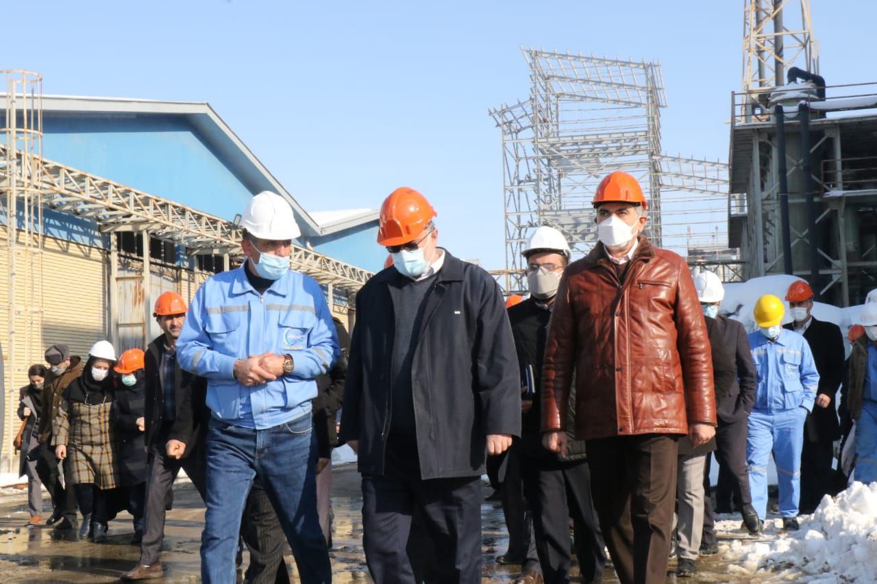 بازگشت ۱۴۰ واحد صنعتی راکد آذربایجان‌غربی به چرخه تولید