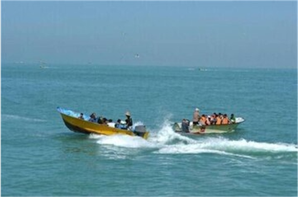نجات چهار صیاد بوشهری از خطر غرق در محدوده جزیره فارسی‌‌