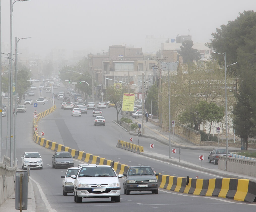 غبار‌های فرا منطقه‌ای و ناسالم شدن هوای اراک