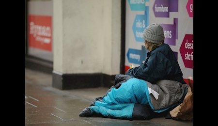 مرگ ۱۳۰۰ بی خانمان در انگلیس