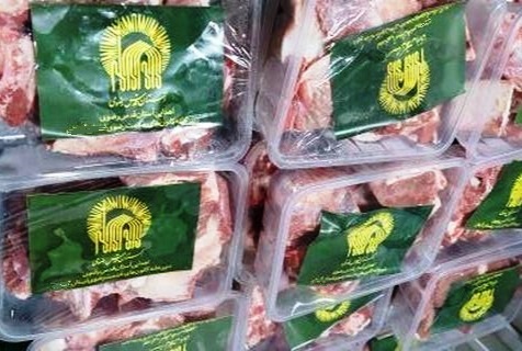 توزیع بسته های گوشت و برنج بین نیازمندان آران و بیدگل