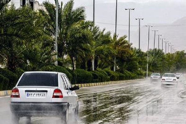 جاده‌های خوزستان لغزنده هستند/ لزوم رانندگی با احتیاط و سرعت مطمئنه
