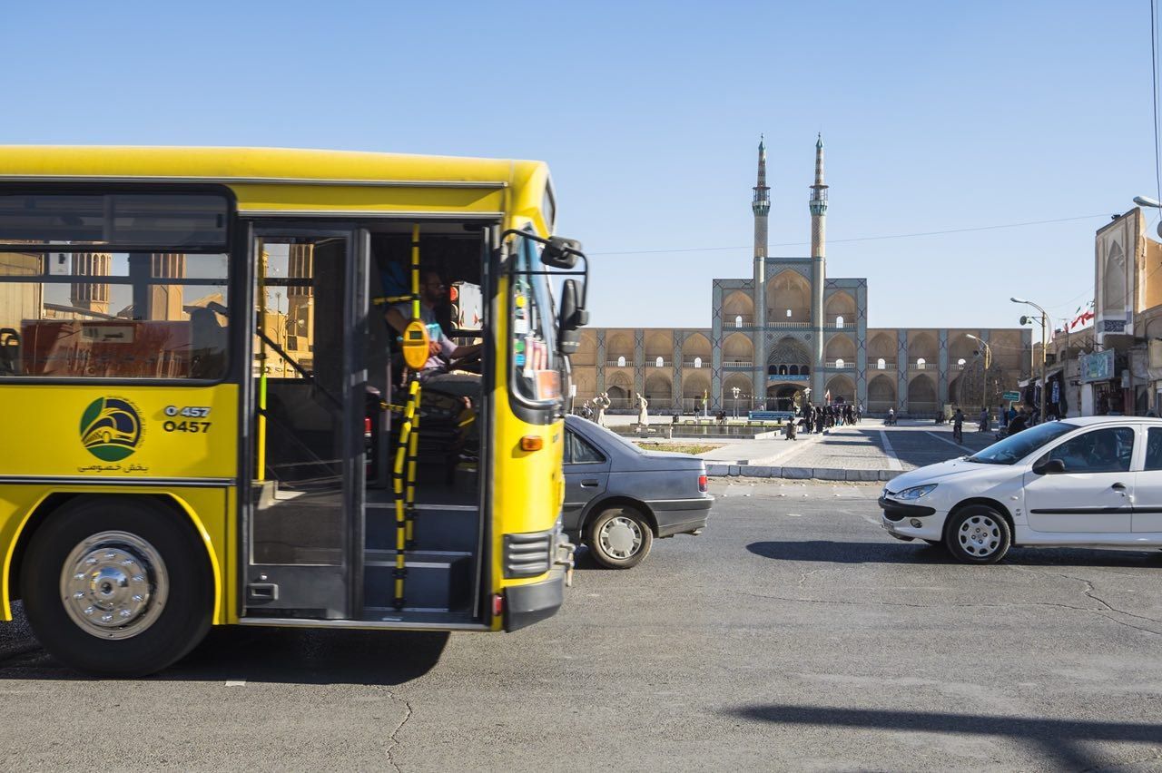 به مناسبت روز مادر استفاده از حمل و نقل عمومی برای بانوان رایگان شد