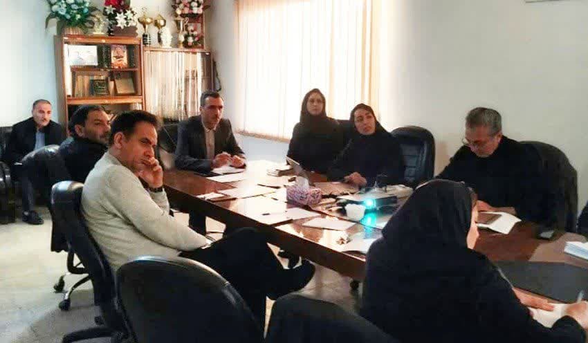 کمیته فنی گیاهپزشکی ارومیه با محوریت آفت برگخوار پائیزه