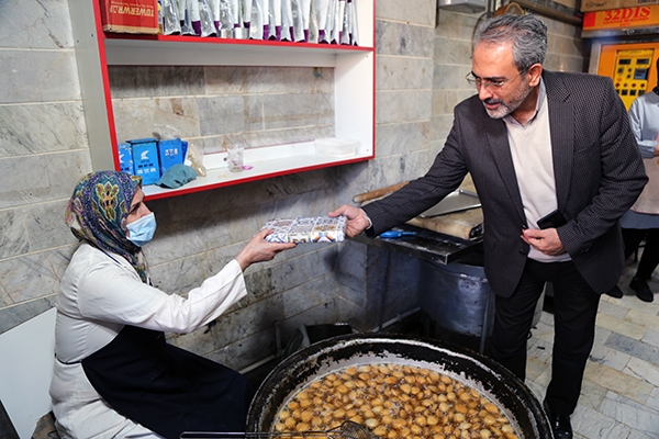 تجليل از بانوان كارآفرين كميته امداد استان اردبيل