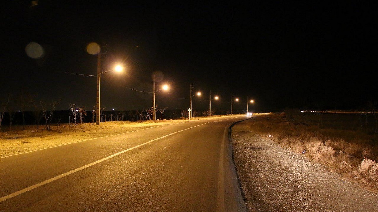 اجرای طرح روشنایی جاده آوج تا شهر میانرود دزفول