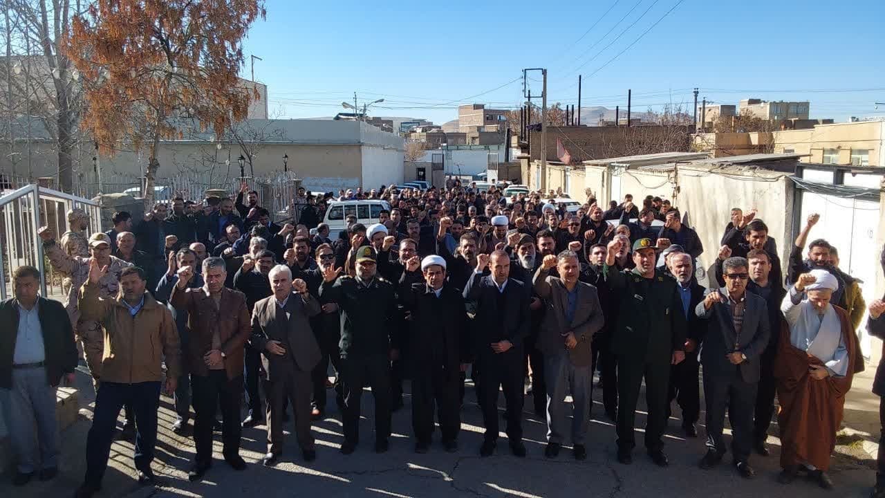 راهپیمایی مردم بوکان در محکومیت حادثه تروریستی کرمان