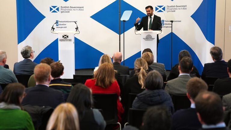 رئیس دولت محلی اسکاتلند: انگلیس «مرد فقیر شمال غرب اروپا» است