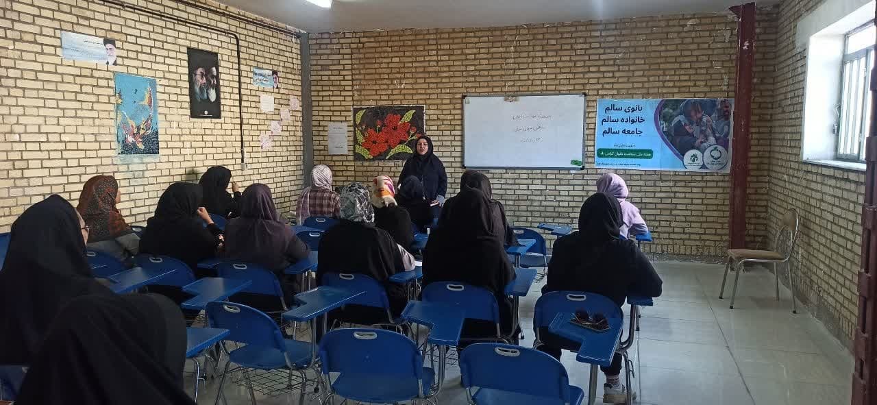 ارائه آموزشهای مهارتی به ۳۰ هزار بانوی خوزستانی