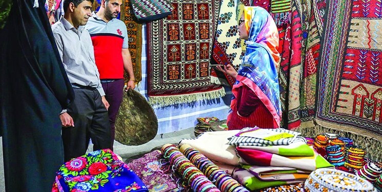 تاسیس بازارچه های دائمی صنایع‌دستی بانوان در هر شهر