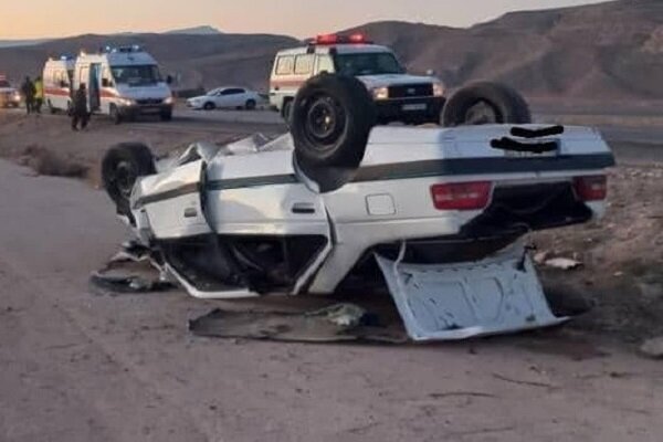 تصادف دو خودروی پژو در جاده جهرم – شیراز