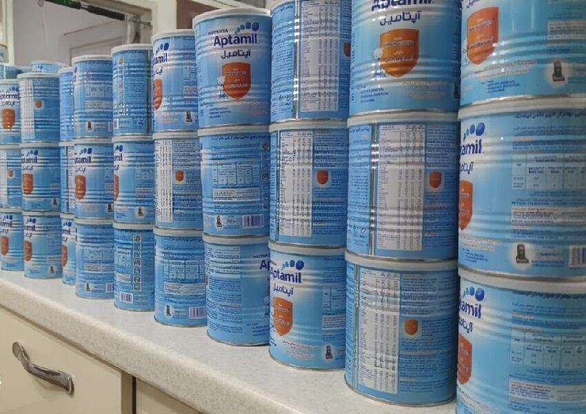 توزیع ۶۰۰ قوطی شیرخشک بین نوزادان تایبادی