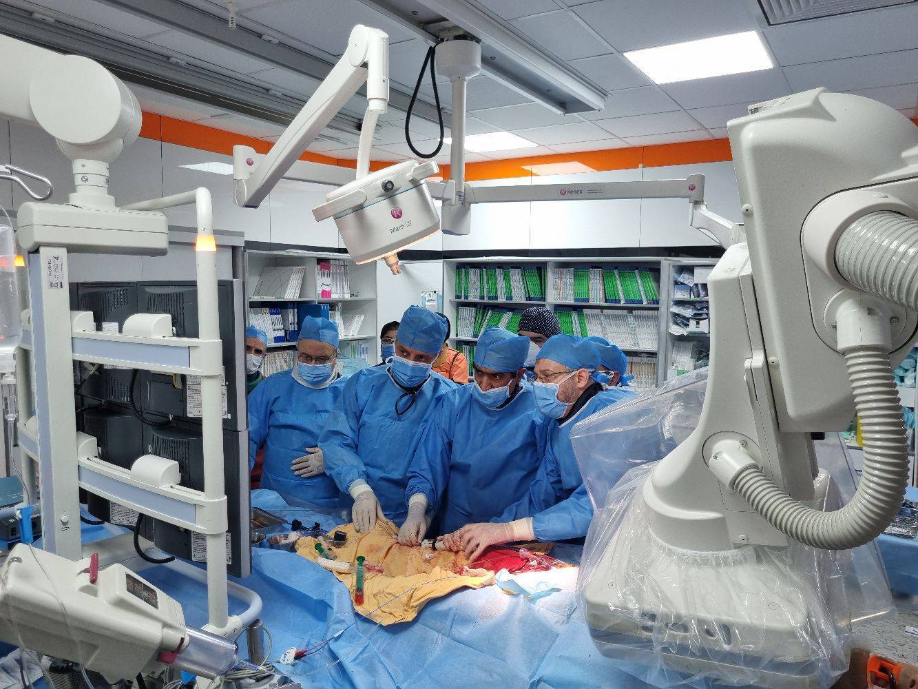 ثبت رکورد ۱۶۶ عمل جراحی قلب باز در یک ماه در بیمارستان رضوی مشهد